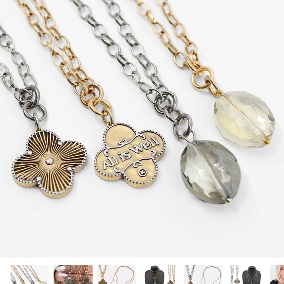 katia designs Jewelry - Gold pendant necklace - worn once. Handmade by Katia designs.